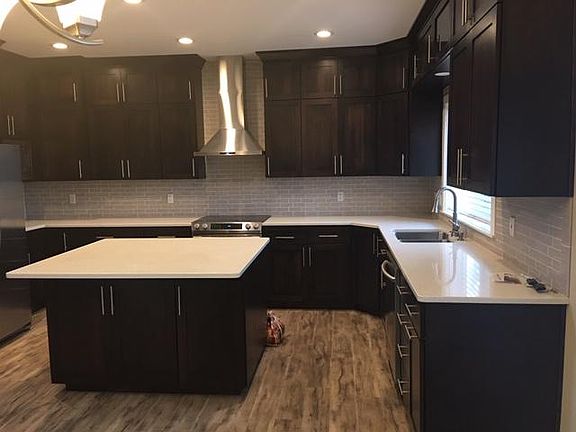 Kitchen, upper floor.
