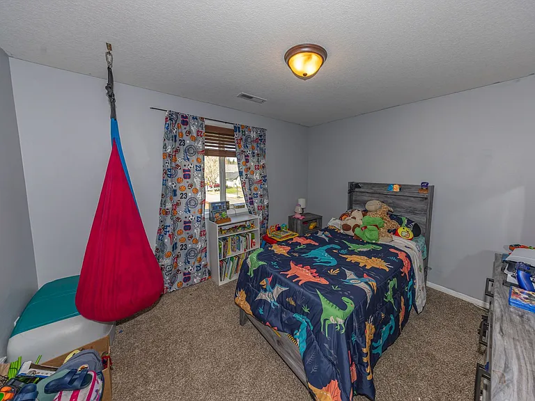 618 NW 27th Ave — Photo 15