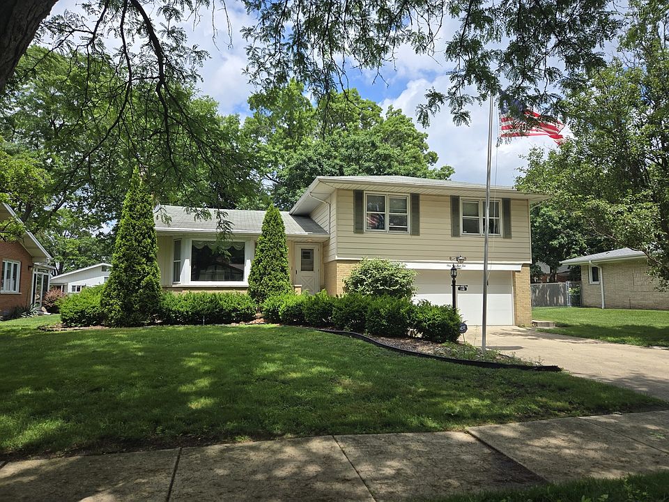 1st image of 110 51st St