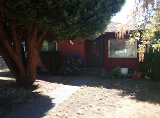 8120 28th Ave SW, Seattle, WA 98126