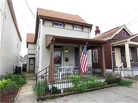 413 W 21st St photo 1