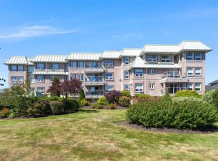 9650 1st St #310, Sidney, BC V8L3C9
