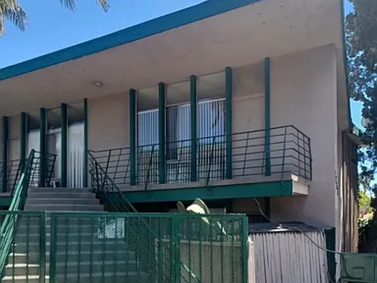 1760 Redondo Ave #2 — Photo 8