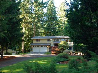 17820 NE 198th Pl, Woodinville, WA 98072