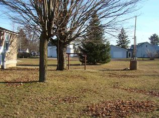 1909 W 1st St, Merrill, WI 54452
