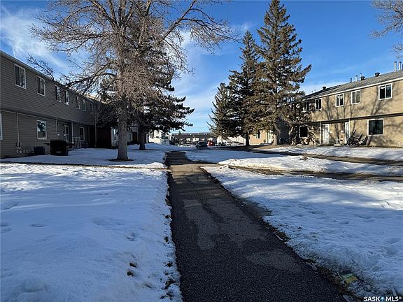 3rd image of 4164 CASTLE ROAD