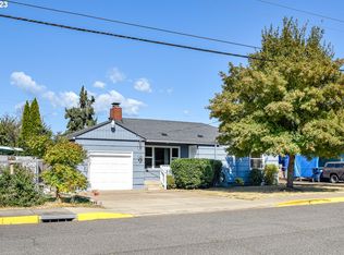 2118 J St, Springfield, OR 97477