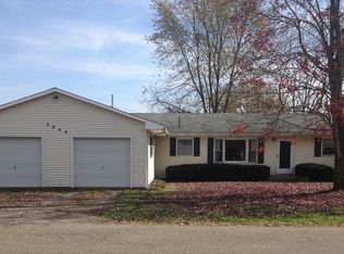 2044 Reynolds Ave, Albany, OH 45710