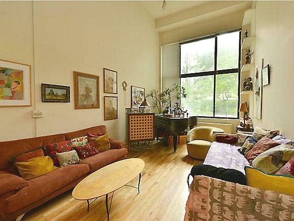 3rd image of 77 Bleecker St APT 118N