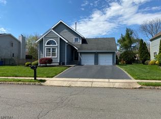 91 Rohill Rd, Hillsborough, NJ 08844