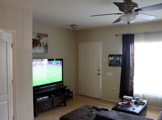 1317 Throckmorton Dr, Zephyrhills, FL 33543
