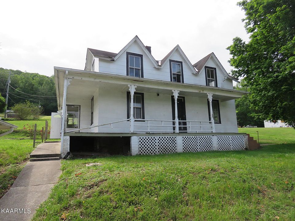 302 East St, Oliver Springs, TN 37840 Zillow
