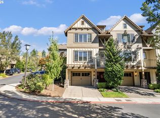2064 NW Village Cir, Portland, OR 97229