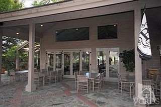 5th image of 106 Encino Ave