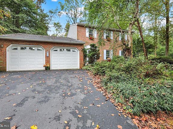 2nd image of 62 Caitlin Dr