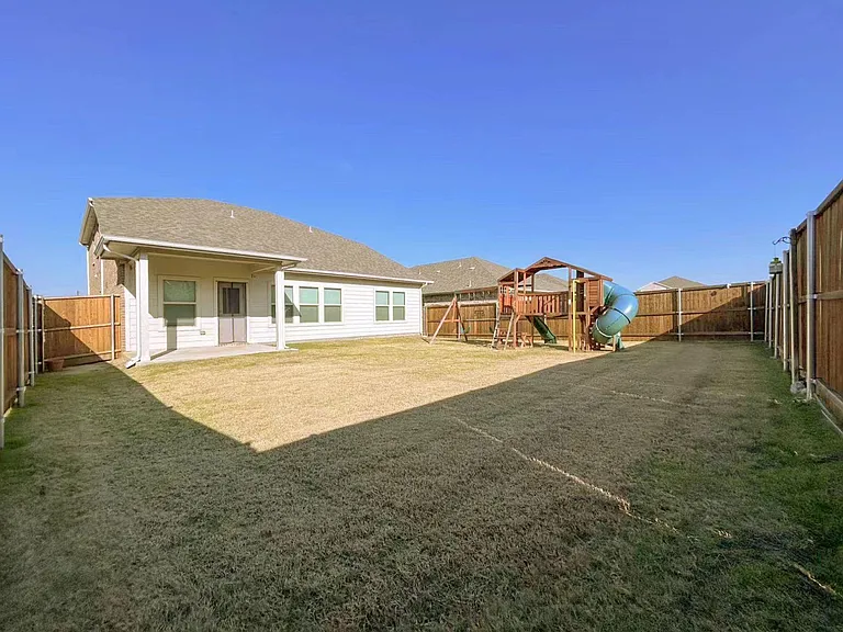 1804 Berry Ridge Trl — Photo 31