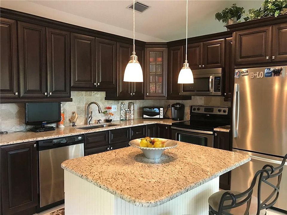 1st image of 2907 SW Shinnecock Hills Ct SW