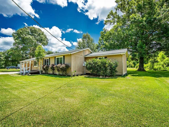 814 Manchester Manor Rd, Thibodaux, LA 70301