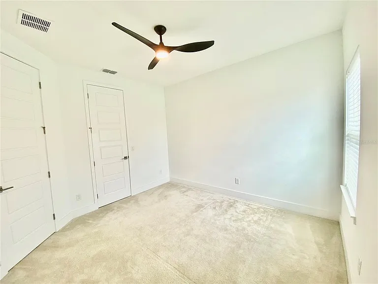 7206 Carrickbend Ln — Photo 37