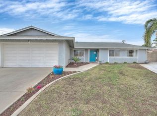 868 W Montrose St, Bloomington, CA 92316