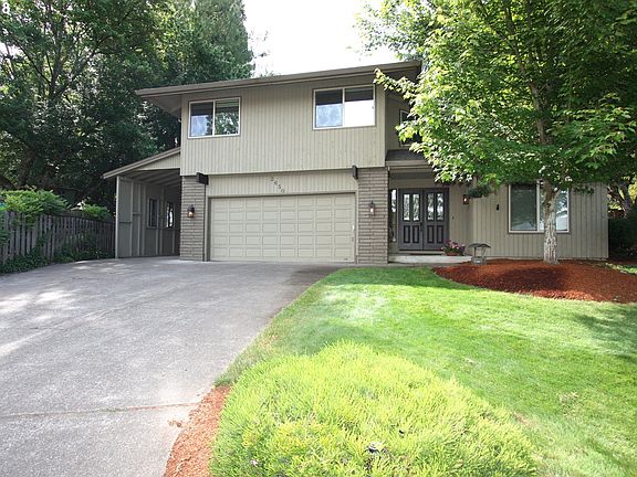 2nd image of 2650 SE Singing Woods Dr