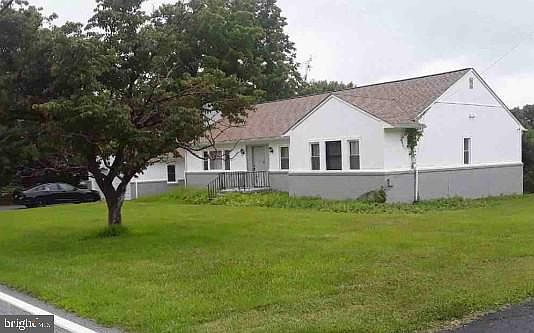 1st image of 3304 Offutt Rd