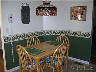 4th image of 1102 Greystone Ln