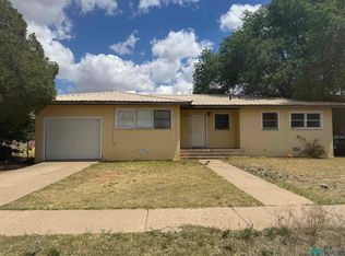 105 New Mexico Dr, Portales, NM 88130