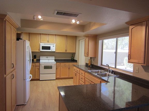 2nd image of 4034 E Blanche Dr