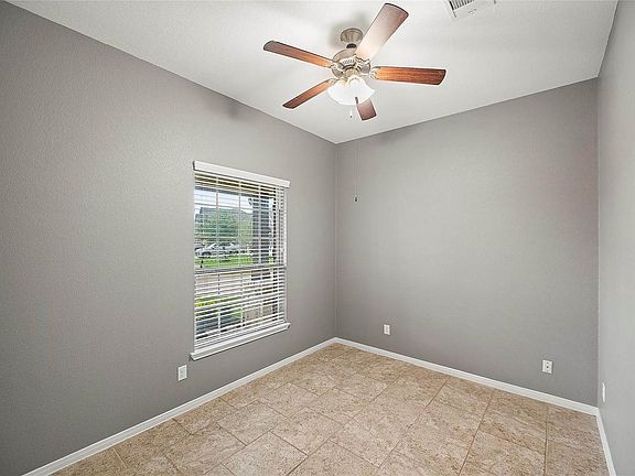 4th image of 18303 High Summit Ln
