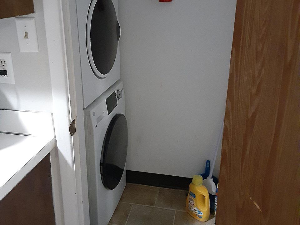 1st image of 1354 N 5th St #7