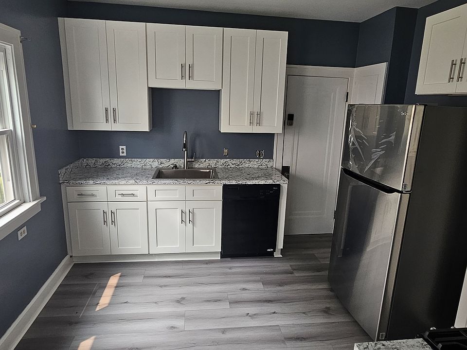 Brand new countertop, sink, faucet