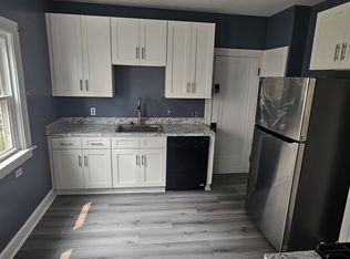 2038 Bunts Rd, Lakewood, OH 44107