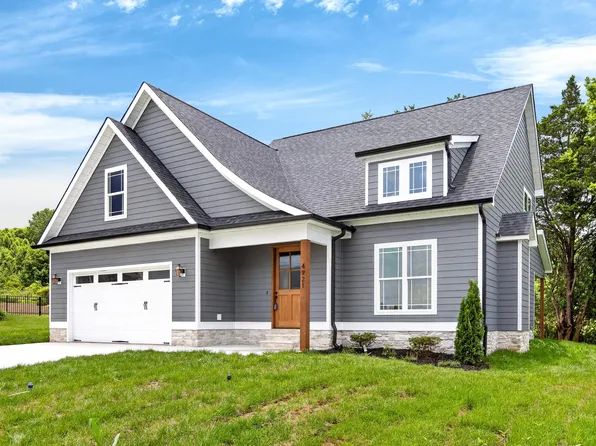 4921 Grove Park Dr NW, Cleveland, TN 37312