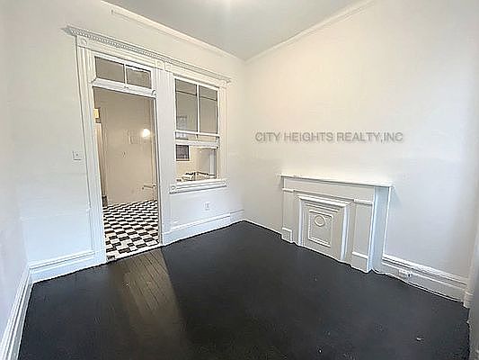 1st image of 221 Avenue A APT 2