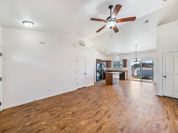 3rd image of 8701 W Campus Dr