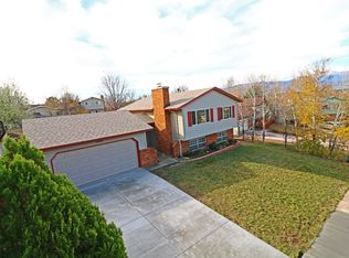 5135 Smokehouse Ln, Colorado Springs, CO 80917
