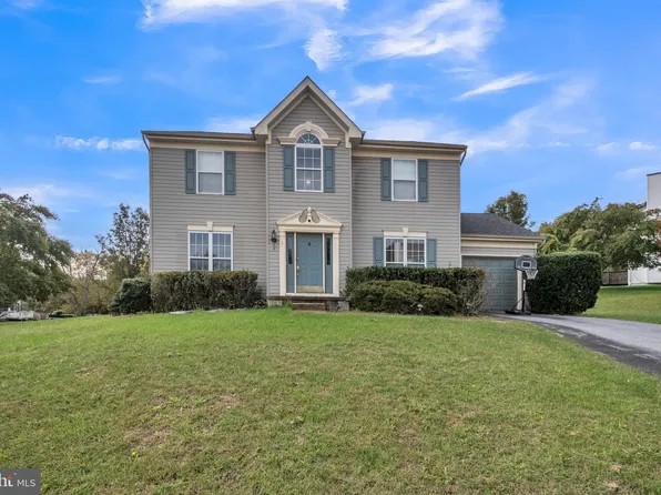 1 Plum Tree Ct, Randallstown, MD 21133
