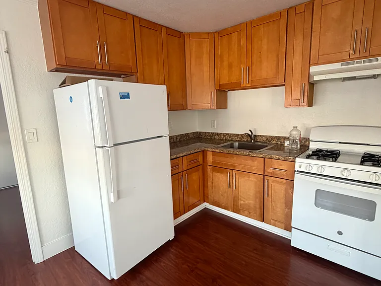 1810 E 25th St #100 — Photo 1