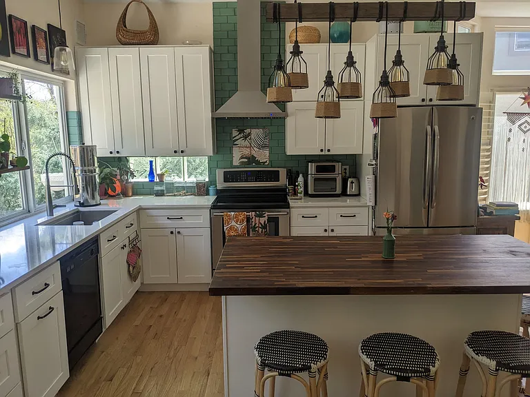 9268 Roadrunner Dr — Photo 2