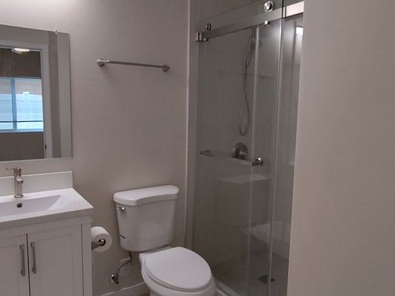 5th image of 3716 Herman Ave #4