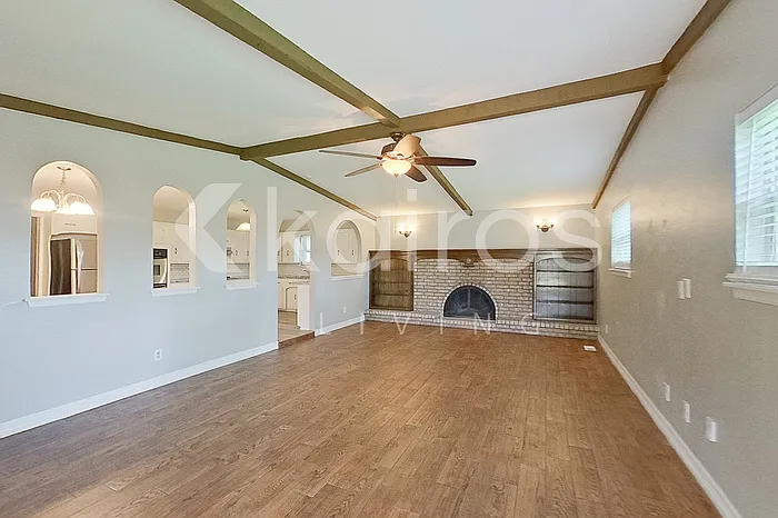 3 bed, 2.0 bath, 1754 sqft, $1,775 — Photo 4