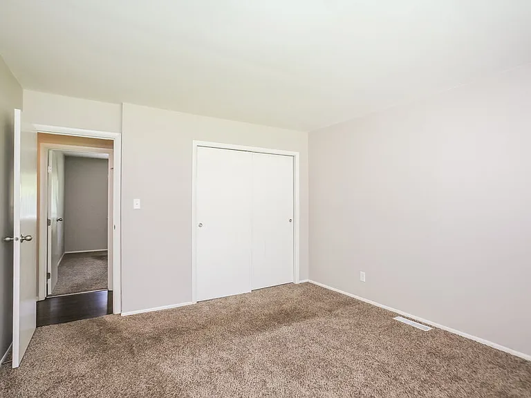 5910 Rahke Rd — Photo 9