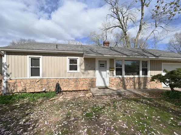 5352 N Michigan Ave, Kansas City, MO 64118