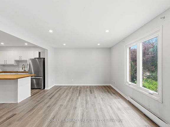 5th image of 860 Trafalgar St