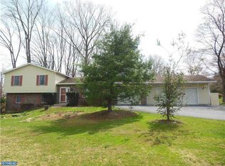2604 Pheasant Run Ln, Spring City, PA 19475