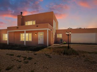 147 Vallecitos Rd, Tijeras, NM 87059