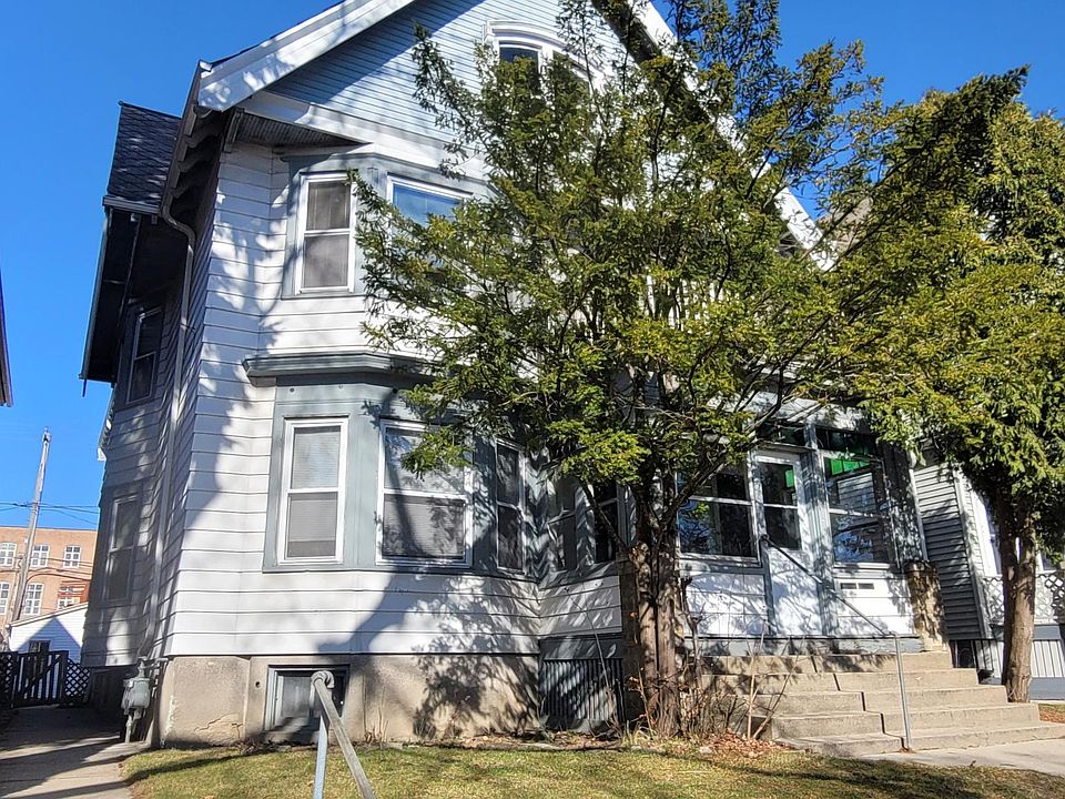 1st image of 3067 N Humboldt Ave #1