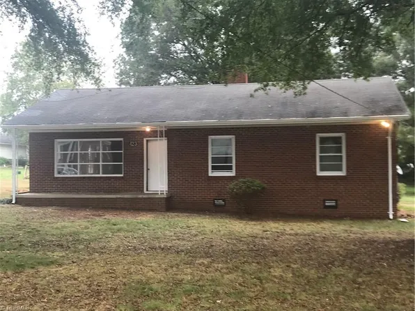 423 S Staley St, Staley, NC 27355