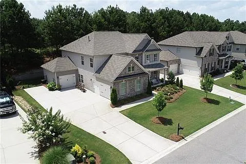 9095 Maple Run Trl — Photo 3